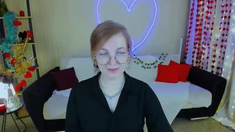 Alice online show from March 10, 3:05 pm