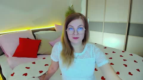 Alice online show from March 8, 11:14 am