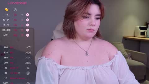 YumemiyaYumi online show from November 16, 8:31 pm