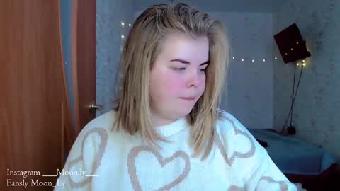 Polly online show from December 19, 10:34 am