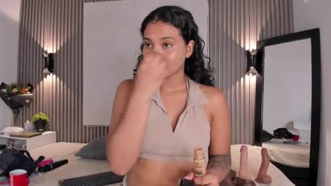 zafira online show from December 19, 4:05 am