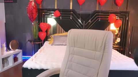 Zafiramoonn online show from February 19, 5:56 pm