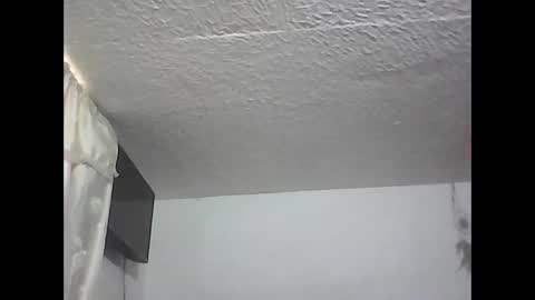 Snapshot of zafiro_rubi chatting on October 27, 6:35 pm Zafiro online show from October 27, 6:35 pm