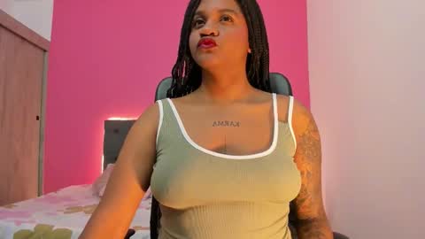 zahra_rose online show from November 11, 8:39 pm