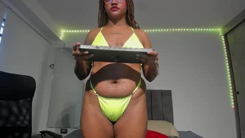 zahra_rose online show from March 11, 11:55 am