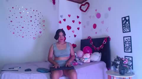 Zaina online show from October 10, 3:17 pm