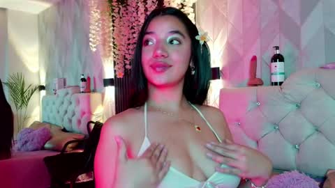 Zaira Bonny online show from May 28, 10:29 pm