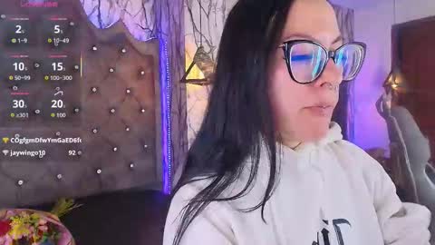   online show from November 28, 7:17 pm