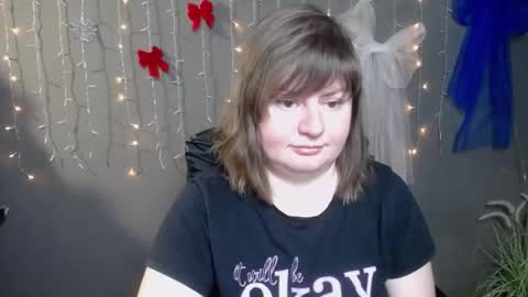 zannadreil online show from December 21, 8:24 pm