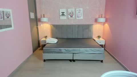 Zara Sweet  online show from February 19, 12:44 pm