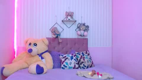 Zara online show from December 3, 12:40 pm