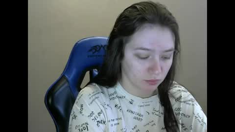 chaturcum online show from February 4, 5:31 am