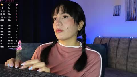 Snapshot of zaradames_ chatting on September 30, 4:29 am zaradames_ online show from September 30, 4:29 am