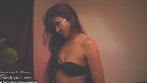 Miss Lynch   Next show  2911 online show from January 16, 11:16 pm