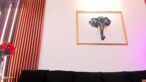  Zayda  online show from October 15, 9:50 pm