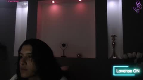 Karolyne online show from December 5, 11:11 am