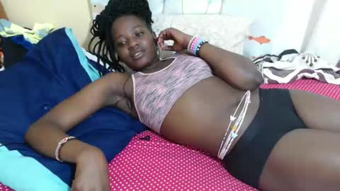 Snapshot of zeina_gen chatting on September 26, 8:50 pm flabby online show from September 26, 8:50 pm