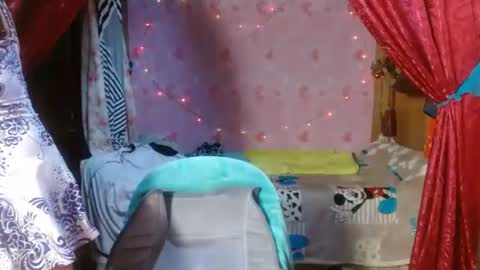 zelgly2024 online show from January 5, 9:48 am