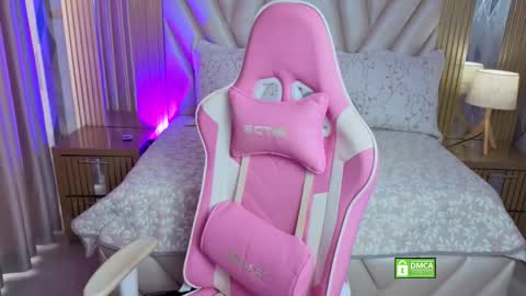 Zendaya  online show from November 27, 12:19 pm