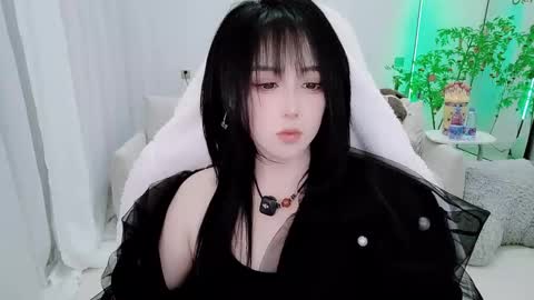 zhen online show from February 13, 8:10 pm