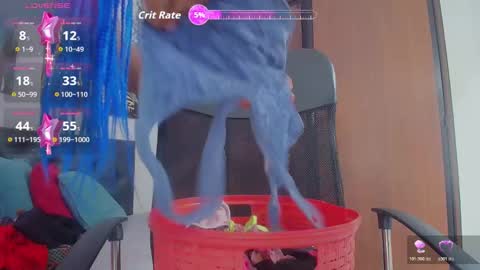 zhia  zeus online show from February 5, 2:47 am