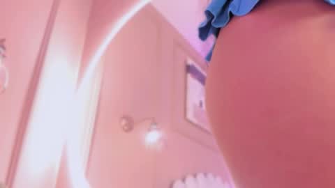 ZIA online show from November 13, 7:02 pm