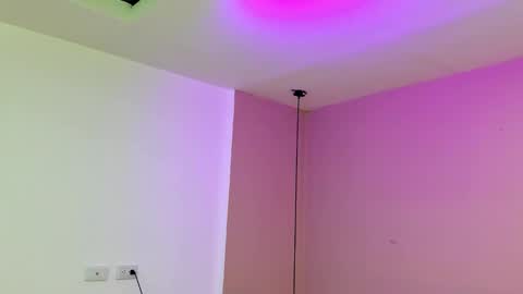 zia online show from September 18, 11:31 am