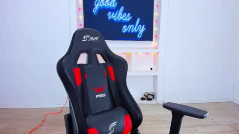 Zoe online show from January 13, 10:24 pm