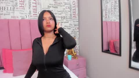 Snapshot of zoe_blond chatting on October 20, 12:52 pm zoe_blond online show from October 20, 12:52 pm