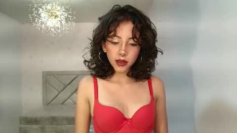 Snapshot of zoe_ch_ chatting on January 29, 10:01 pm zoe_ch_ online show from January 29, 10:01 pm