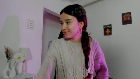 zoe_dear online show from April 21, 10:28 pm