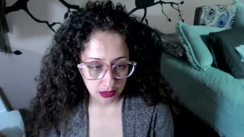 Zoe Koller online show from February 15, 11:37 pm