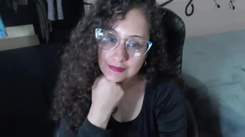 Zoe Koller online show from May 6, 3:38 pm