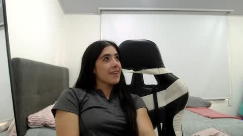 Zoe online show from July 22, 6:53 pm