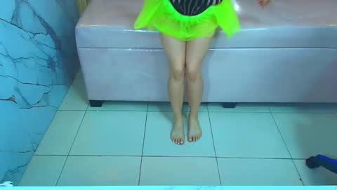 Snapshot of zoe_r_ chatting on September 27, 3:58 am Zoe online show from September 27, 3:58 am