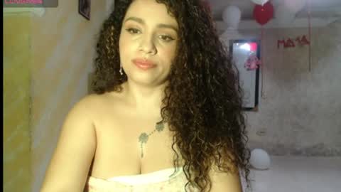 zoe tai online show from July 23, 7:49 am
