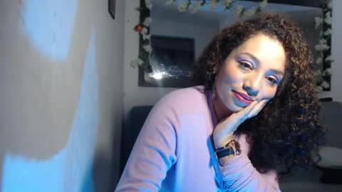 Snapshot of zoe_tai chatting on October 17, 10:29 am zoe tai online show from October 17, 10:29 am