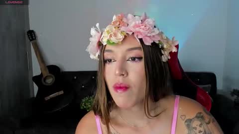 Snapshot of zoee_jackson chatting on September 21, 2:10 am zoee jackson online show from September 21, 2:10 am