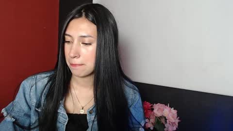 Laura  online show from January 8, 3:29 am