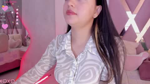 Snapshot of zoemina__ chatting on January 21, 3:10 pm Antonella Kim online show from January 21, 3:10 pm