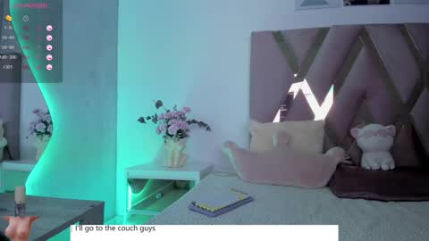 Snapshot of zoemina__ chatting on December 7, 4:03 pm Antonella Kim online show from December 7, 4:03 pm