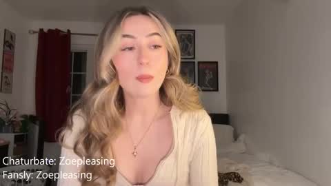 zoepleasing online show from January 16, 12:39 am