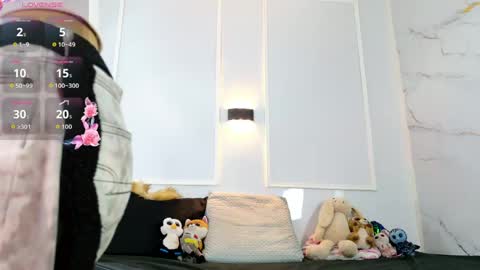 Violeta online show from April 22, 12:13 pm