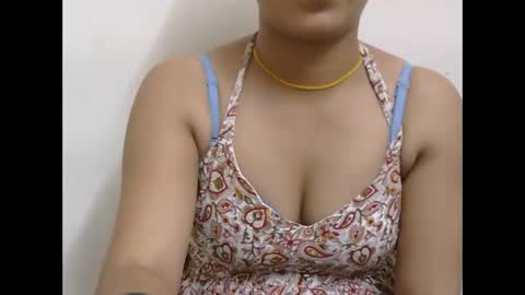 Zoya online show from March 24, 1:38 pm