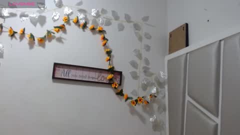 zury_ferrari online show from November 1, 8:24 pm