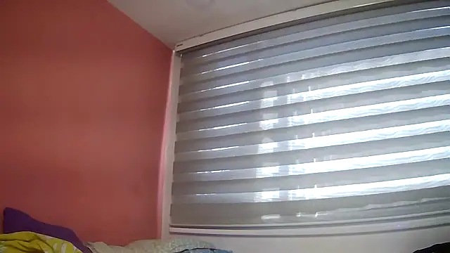 gatubelahot online show from April 22, 1:41 pm