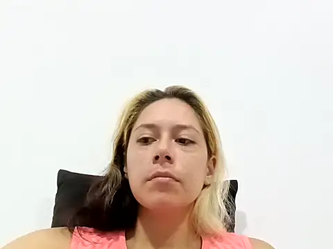 MommyMiaWs online show from April 14, 6:08 pm