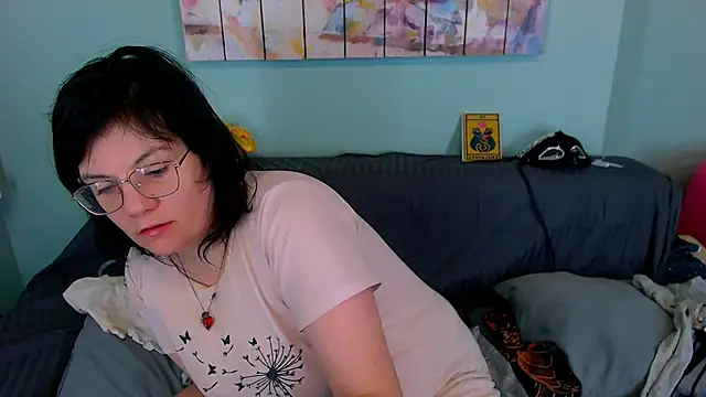 EverlyRays online show from March 9, 11:35 am