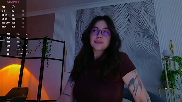 Marie Diaze online show from June 12, 5:04 am