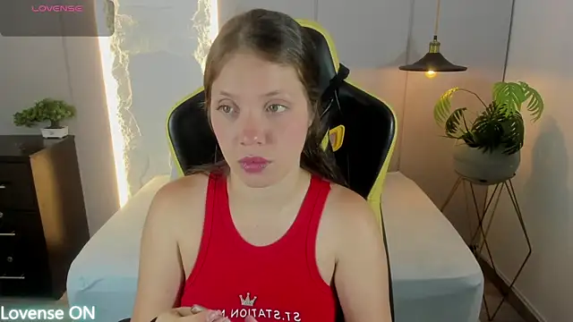 Snapshot of nataly_rodri chatting on September 8, 7:57 pm nataly rodri online show from September 8, 7:57 pm